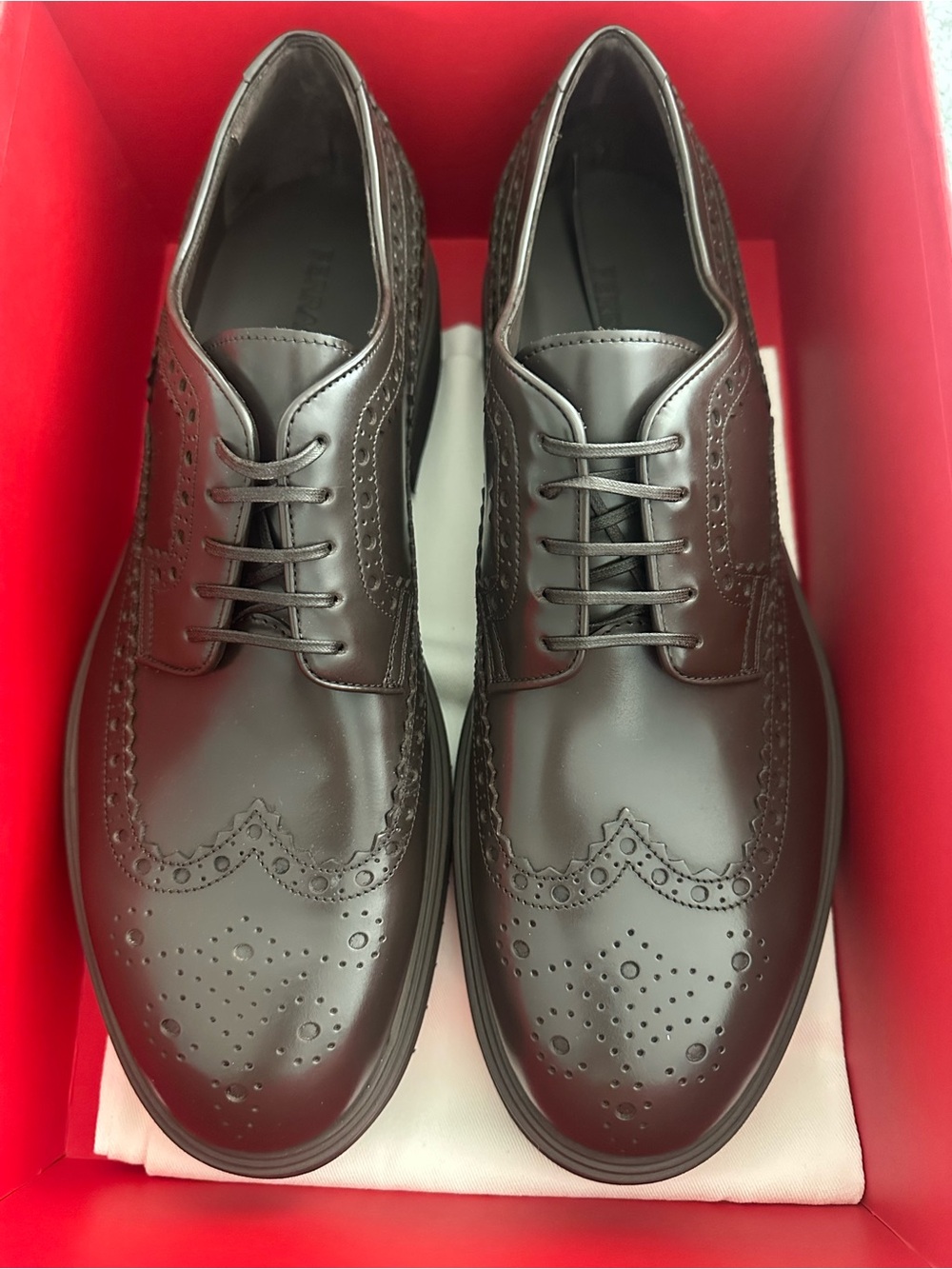 Men's Classic Brogue salvar Dress Shoes - Dark Brown